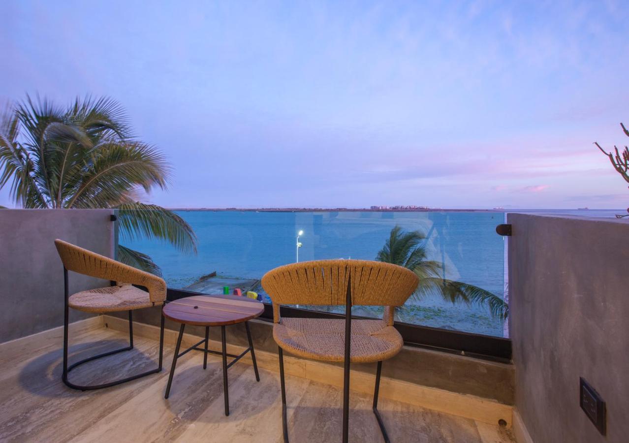 ホテル Malecon 1680 ラパス エクステリア 写真